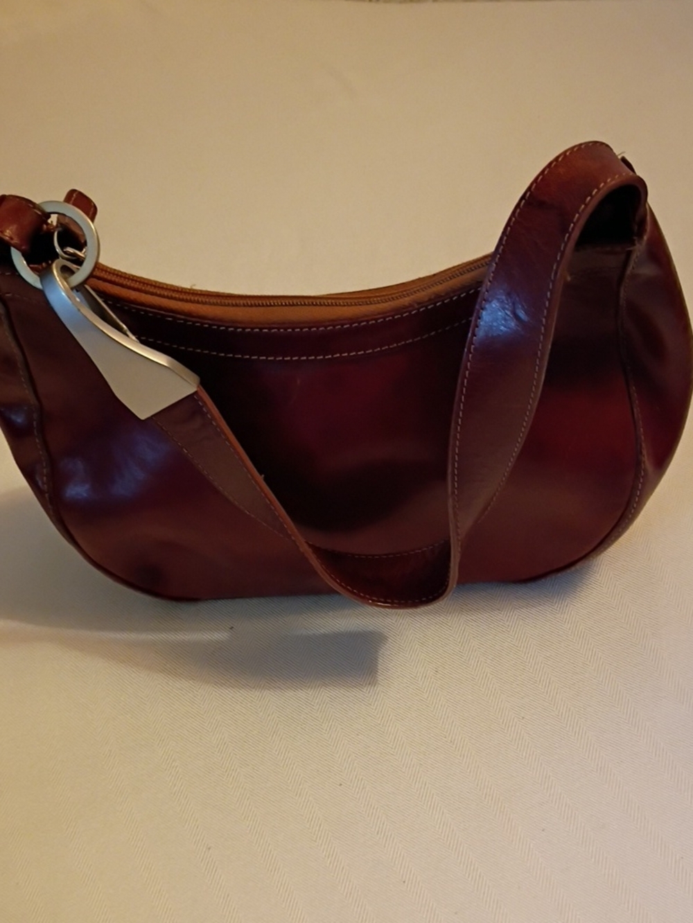 Vtg Kenneth Cole Leather Hobo Bag